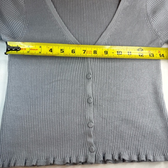 Abercrombie & Fitch Gray Ribbed Button-Down Top - Picture 8 of 8
